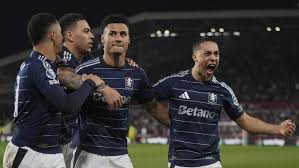 也与詹姆斯 也与詹姆斯